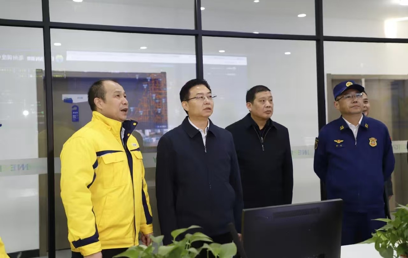 汪继宏督导检查安全生产和消防工作