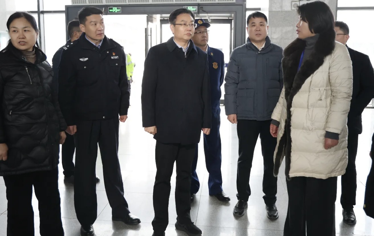 汪继宏督导检查春运保障、安全生产和市场保供稳价工作